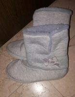 Hausschuhe 37, 38 Kuschelschuhe Schuhe Bayern - Siegenburg Vorschau