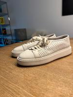 Santoni Sneaker weiß perforiert Gr.39 NEUwertig Schuhe Nordrhein-Westfalen - Bottrop Vorschau