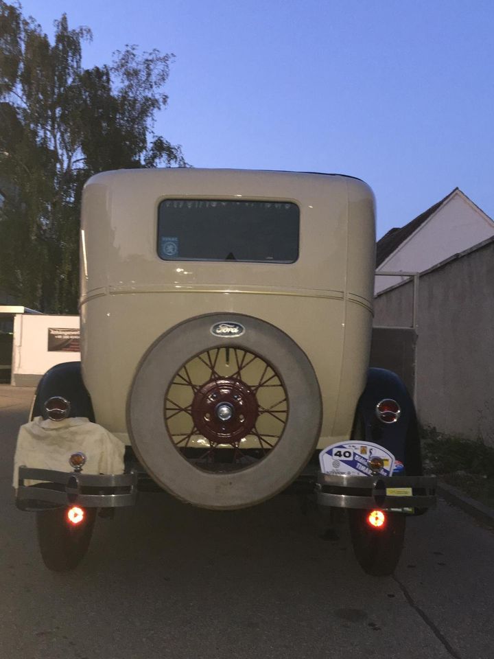 Brautauto Hochzeitsauto Hochzeitsoldtimer Auto (pro Tag) Ford A in Augsburg