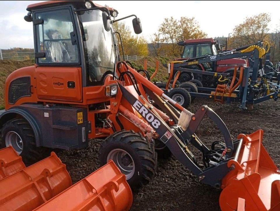 Everun ER 08 Radlader Palettengabel Schaufel Bagger SBF in Kaltenlengsfeld