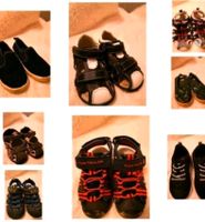 Paket Kinderschuhe Sandalen Sneaker Nordrhein-Westfalen - Burscheid Vorschau