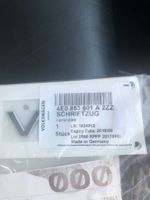 Original Audi V10 Schriftzüge silber/chrom (2 Stück) NEU Baden-Württemberg - Simonswald Vorschau