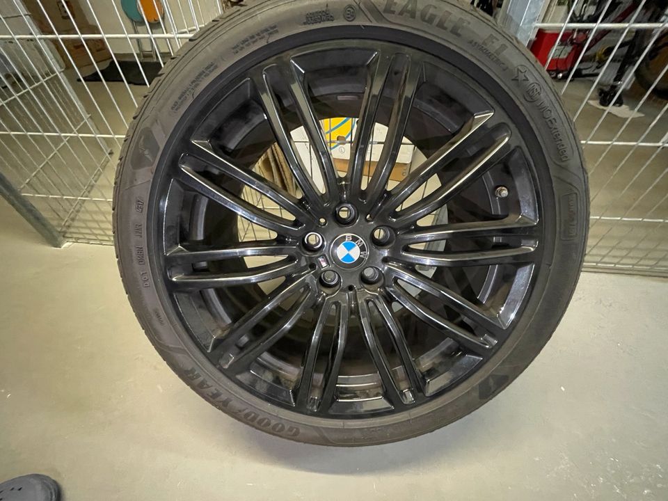 BMW Felgen f30/31 4 Stück 664 M in Pforzheim