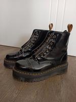 Dr. Martens Vegan Sinclair neuwertig, Größe 41 Pankow - Prenzlauer Berg Vorschau