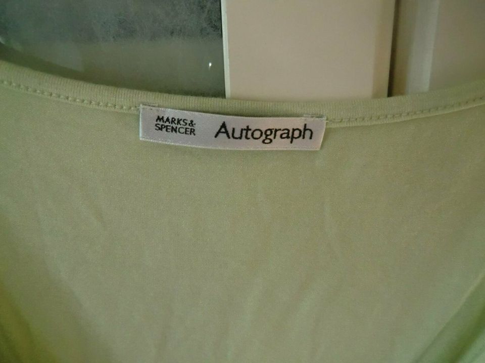 Autograph Marks & Spencer Top Gr. 40 Shirt zartes Grün in Kreuzau