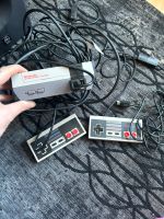 Nintendo Classic Mini mit zwei Controllern Düsseldorf - Pempelfort Vorschau