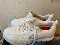 Schuhe / Snkeaker / Outdoorschuh Nordrhein-Westfalen - Wermelskirchen Vorschau