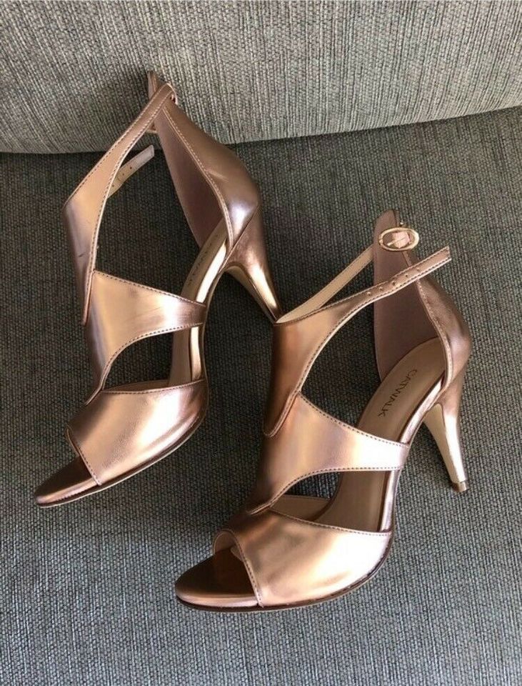 Sandalen High Heels Roségold Gr. 38, wie NEU in Syke