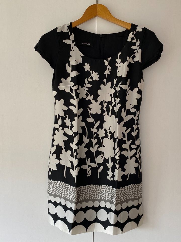 Sommer Mini-Kleid, black&white, TAIFUN, Gr.36 in Seligenstadt
