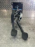 Bremspedal Kupplung Pedal BMW 1er E8735316761 Nordrhein-Westfalen - Hückelhoven Vorschau