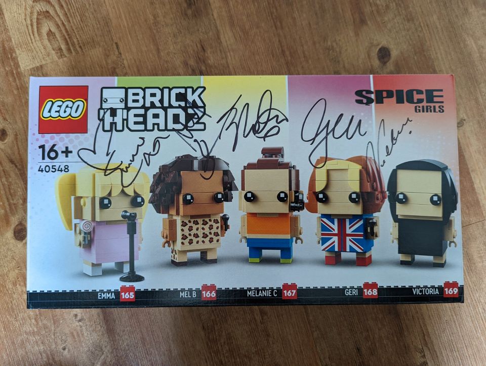 LEGO 40548 - Spice Girls Brickheadz - Handsigniert! in Goslar