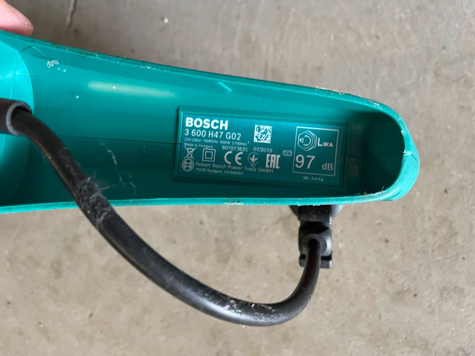 Bosch Heckenschere AHS 55-26 in München