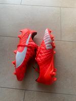 Puma Fußballschuhe Bayern - Barbing Vorschau