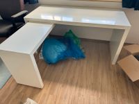 IKEA MALM Schreibtisch mit Ausziehplatte - Guter Zustand Baden-Württemberg - Karlsruhe Vorschau