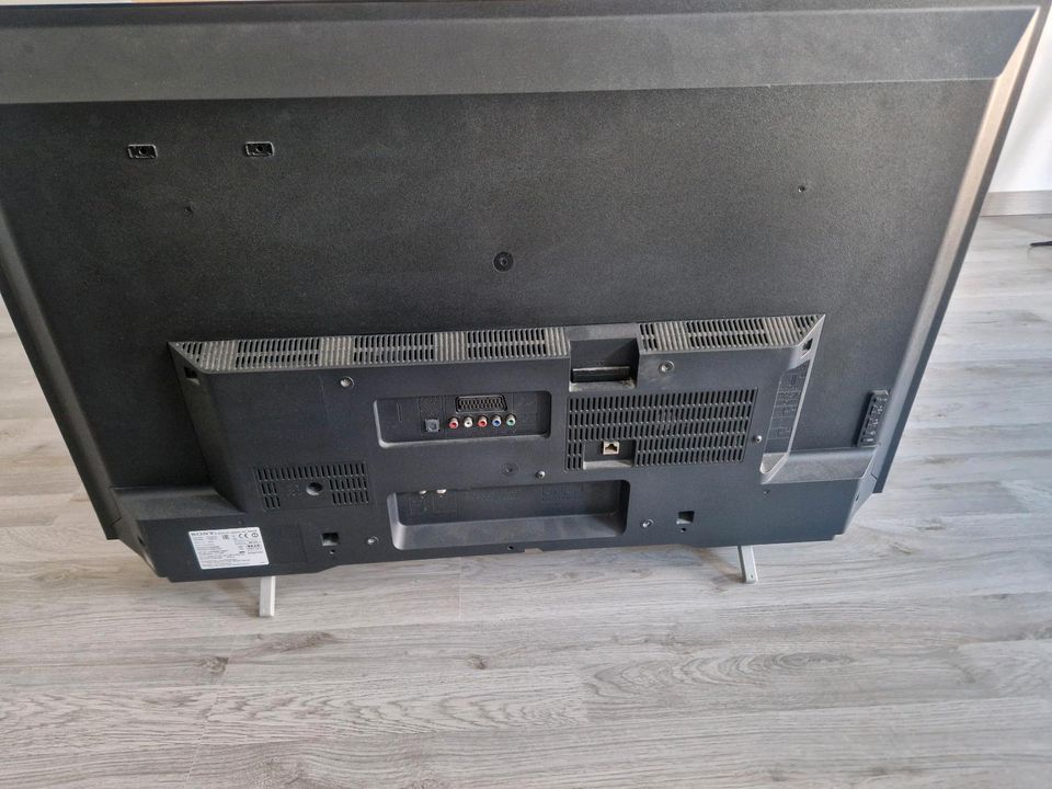 Sony 40 Zoll Fernseher in Wolfenbüttel