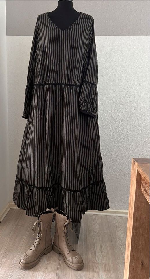 tolles Kleid von Sheego Maxikleid Streifen NEU - Lagenlook in Niedersachsen  - Oldenburg | eBay Kleinanzeigen ist jetzt Kleinanzeigen