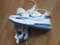 Nike Air 270 react in Größe 39 Niedersachsen - Cuxhaven Vorschau