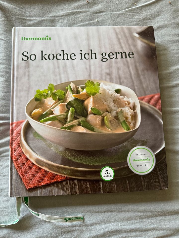 Thermomix Rezeptbücher neuwertig und neu in Eschweiler