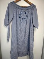 Biete blau weiß gestreiftes Sommerkleid von S.Oliver in Größe 44 Duisburg - Walsum Vorschau