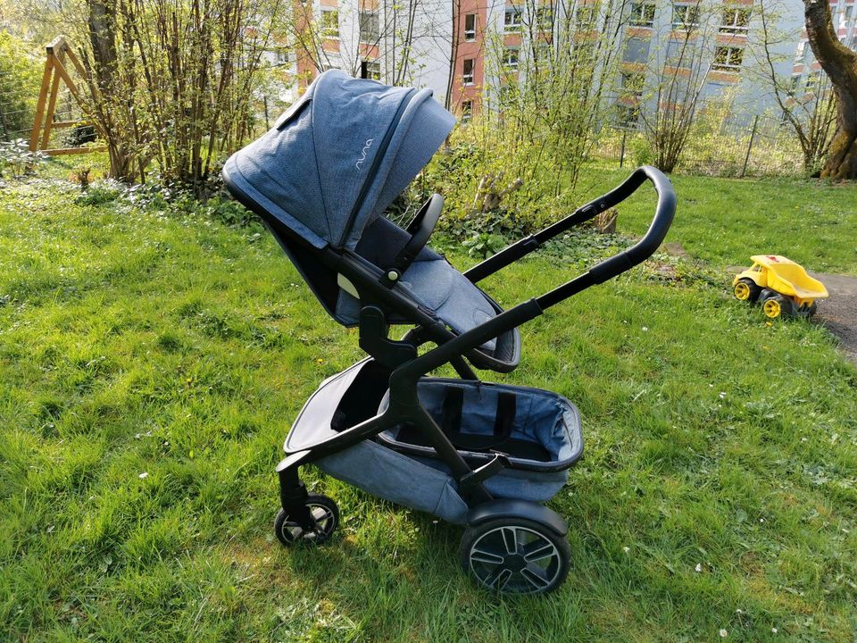 Nuna Demi Grow Kinderwagen Geschwisterwagen hellblau in Lüdenscheid