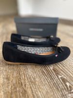 Tommy Hilfiger schwarz Ballerina Damen Leder Gr 37 Niedersachsen - Scheeßel Vorschau