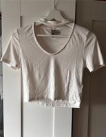 H&M T-Shirt mit Halsband Niedersachsen - Auetal Vorschau