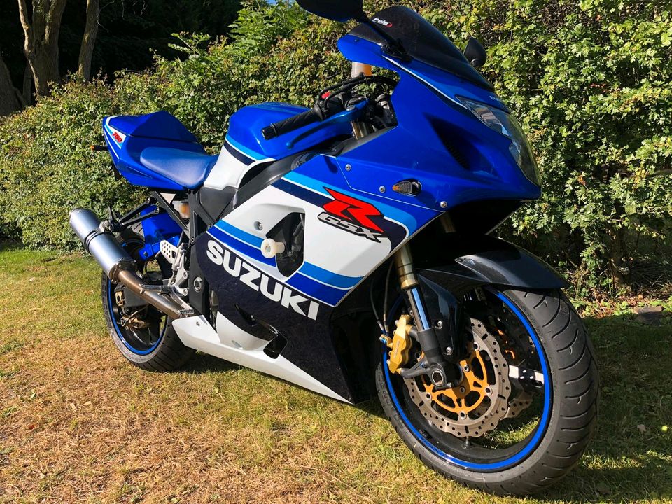 SUZUKI GSXR 750 Special Edtion 5000 € VB in Gettorf