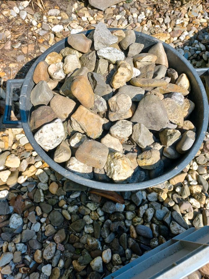 Steine ( Kiesel) zu verschenken in Ennepetal