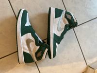 „Nike Air Jordan 1 Retro High 46 Gorge Green Metallic Silver“ Nordrhein-Westfalen - Bergisch Gladbach Vorschau