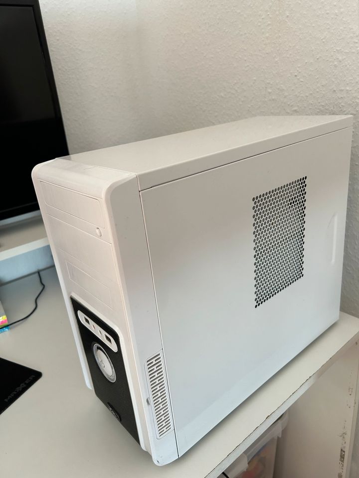 Low budget Pc in Heiligenhaus