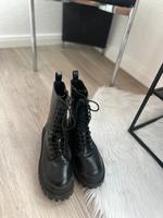 Robuste Damen-Stiefel, Größe 39, Schwarz – 10 Euro Gröpelingen - Lindenhof Vorschau