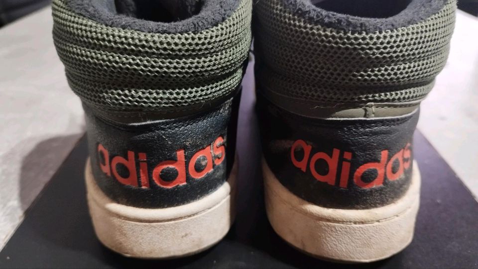 Adidas Schuhe in Bad Salzungen