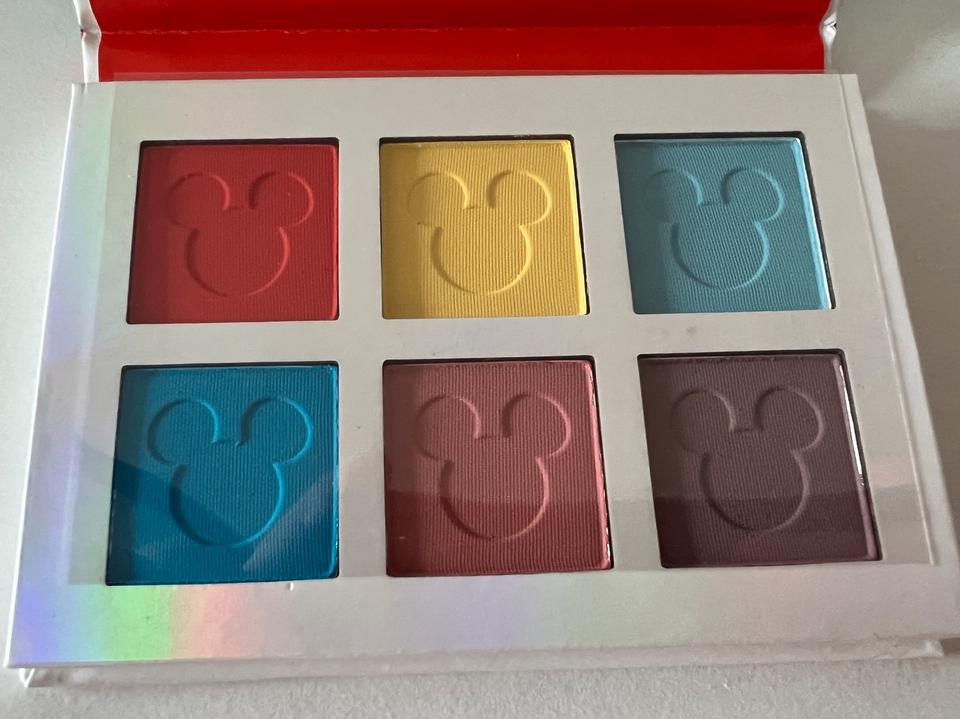 Beauty Bay Dumbo Eyeshadow Palette Disney LE NEU & ovp BeautyBay in Stadthagen