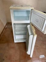 Kühlschrank zu verschenken mit gefrierfach funktionsfähig Hessen - Kassel Vorschau