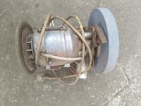 Elektromotor mit zwei Schleifscheiben - Alt - DDR Sachsen-Anhalt - Prosigk Vorschau