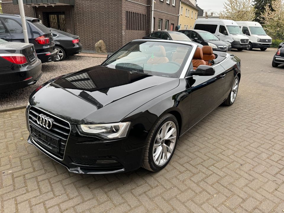 Audi A5 Cabriolet 3.0 TDI quattro in Duisburg