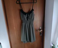 leichtes Kleid Sommerkleid khaki olivgrün schick M 38 Bayern - Burgau Vorschau