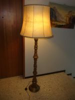 Kaiser Leuchten Stehlampe aus den 60er-Jahren Messing / Holz Rheinland-Pfalz - Trier Vorschau