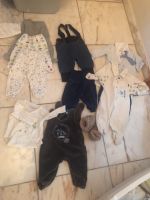 Babykleidung 56 komplett Paket Nordrhein-Westfalen - Dormagen Vorschau