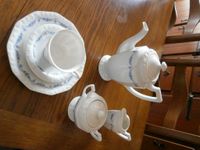 Rosenthal Kaffeeservice "Maria weiß" mit blauer Rosenranke Nordrhein-Westfalen - Issum Vorschau