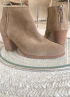 Mango Cowboy Stiefeletten Gr,37 Absatzhöhe 7cm Nordrhein-Westfalen - Iserlohn Vorschau