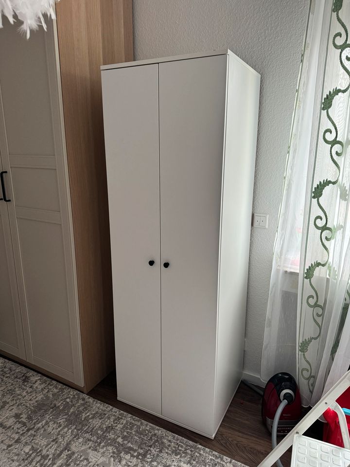 Ikea Kleiderschrank goodishus in Langenfeld