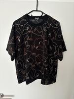 Monki T-Shirt Bluse M 38 oversize abstrakt Kunst Gesichter Nordrhein-Westfalen - Borken Vorschau