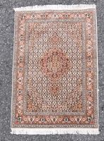 Orientteppich Teppich alt  Ca 120x82 cm ohne Fransen  Schöne Farb Nordrhein-Westfalen - Ennigerloh Vorschau