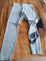 Nike Hose S grau Nordrhein-Westfalen - Kaarst Vorschau