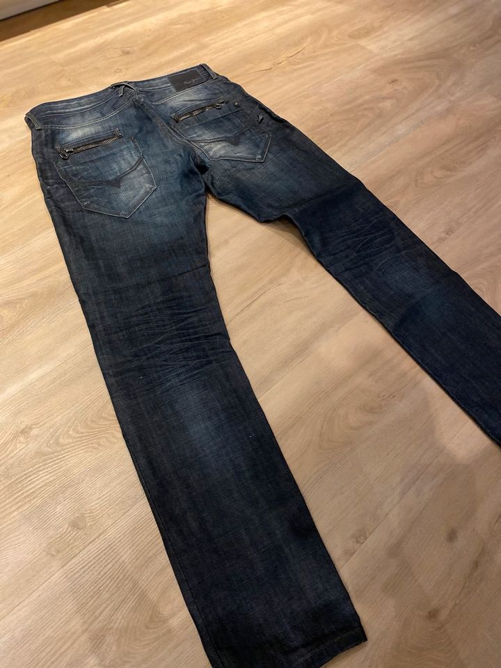 Pepe Jeans dunkelblau herren Hose in Bedburg