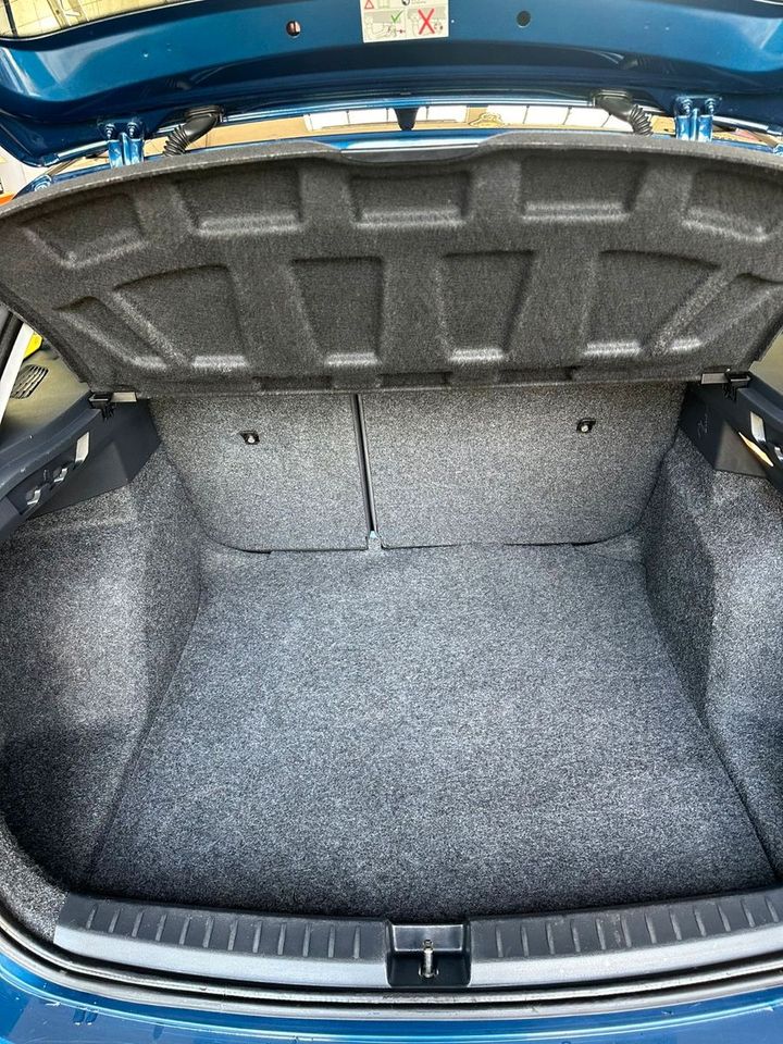 Seat Ibiza 1.2 TSI TÜV neu abnehmbare AHK in Boos