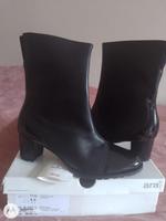 NEUE ARA Lederstiefeletten Gr. 6.5 Rheinland-Pfalz - Trier Vorschau