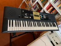 Yamaha-Keyboard mit Key-Board-Ständer YPT 220 Baden-Württemberg - Tübingen Vorschau