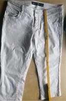 Weiße Capri Jeans S. Oliver   W 30 Baden-Württemberg - Weingarten Vorschau